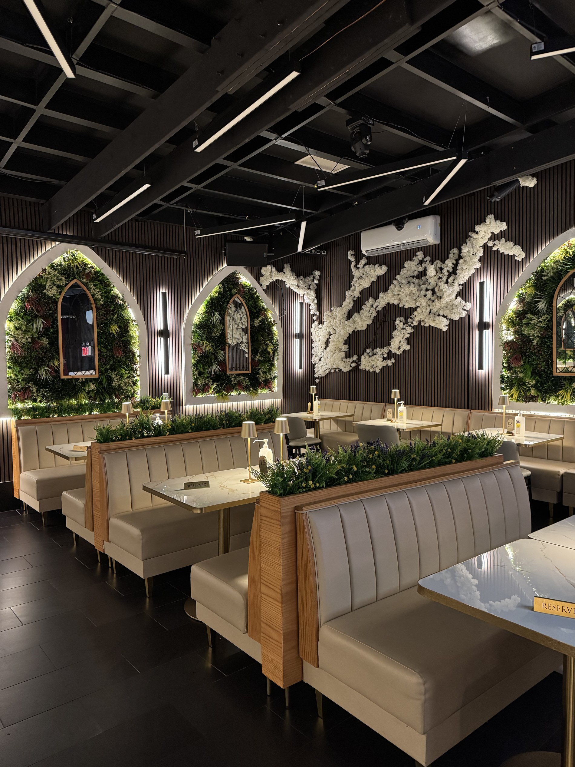 Arched living green wall inside Majlis Garden